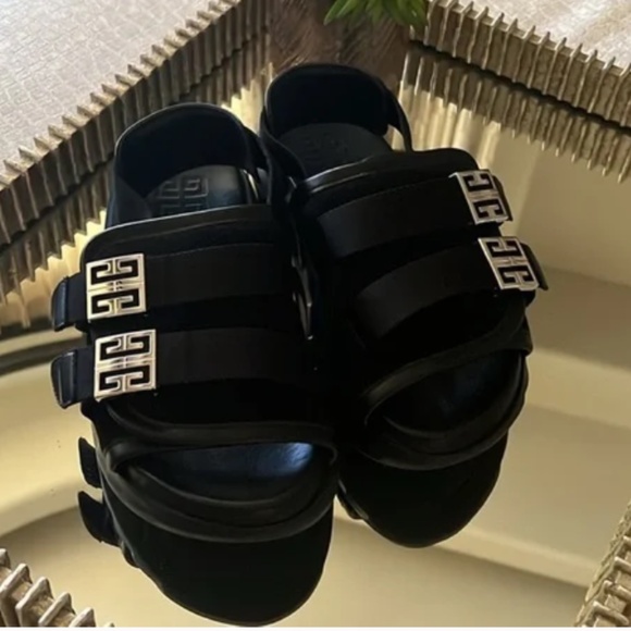 Givenchy Leather Sandals size 8 - Picture 4 of 12